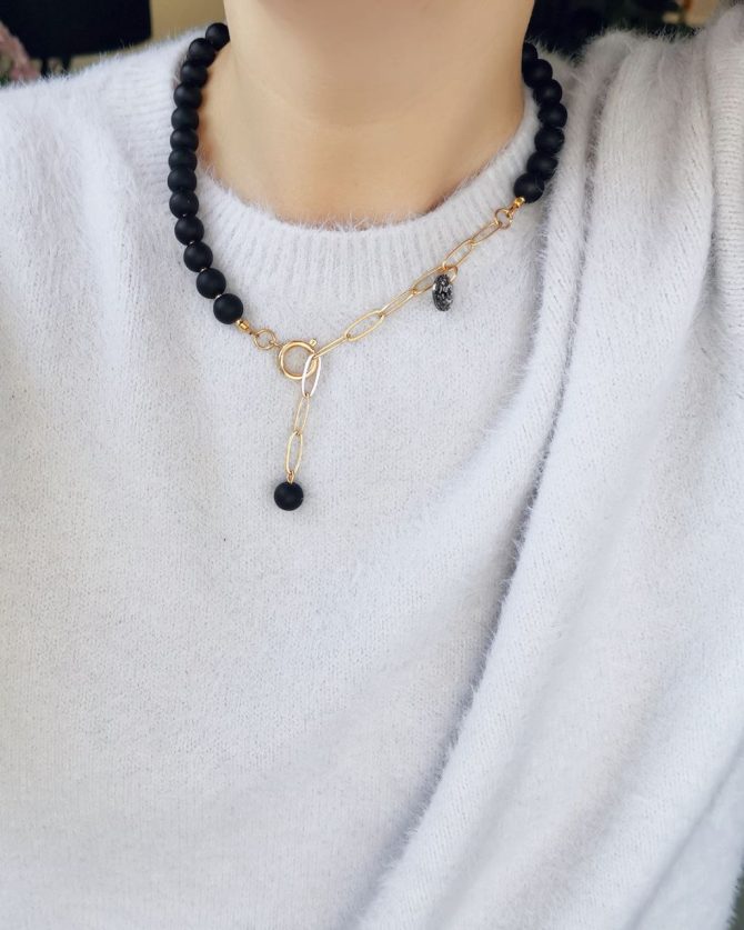 Black mambo matte agate necklace - Image 3
