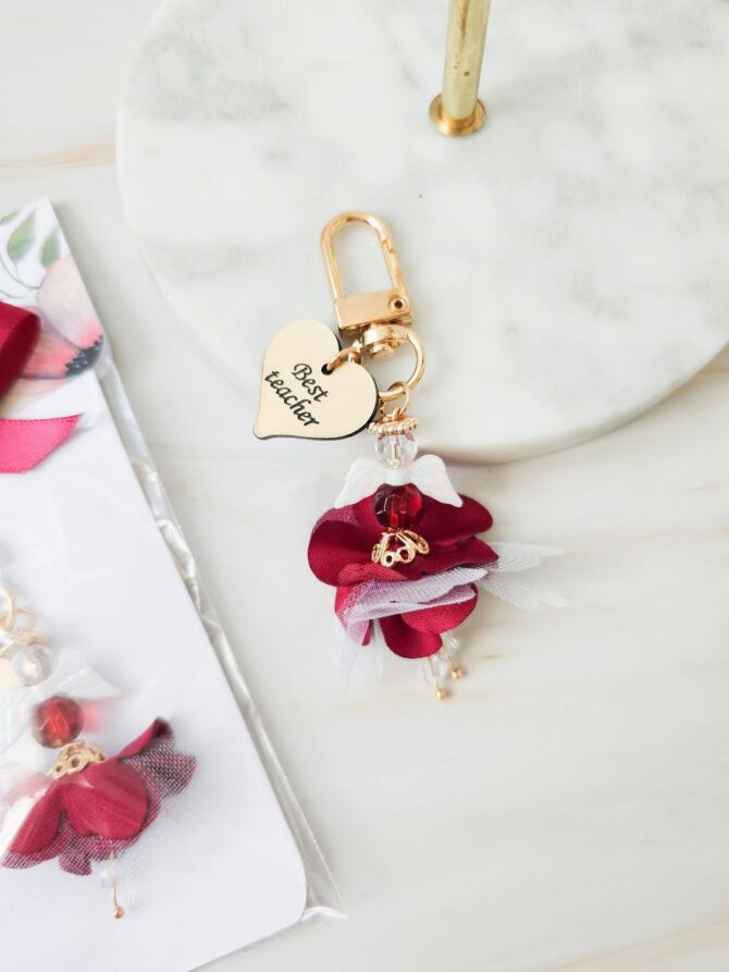 Gold/Burgundy Angel keyring ‘Best teacher ‘ - Image 2