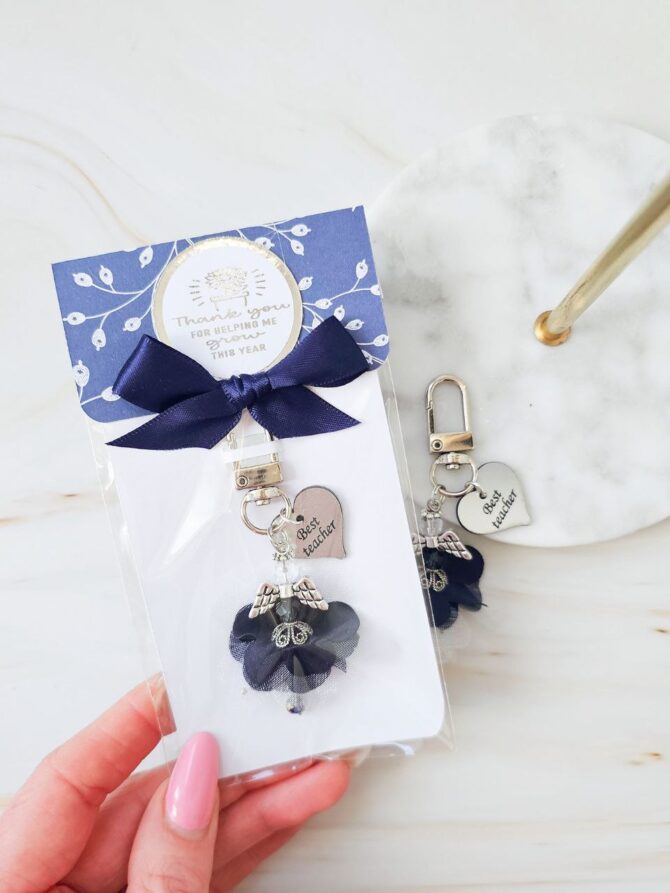 Silver/Blue Angel keyring ‘Best teacher ‘