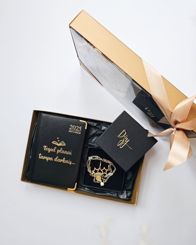 Gift set with earrings, necklace and A6 Padded Day a Page 2025 Diary