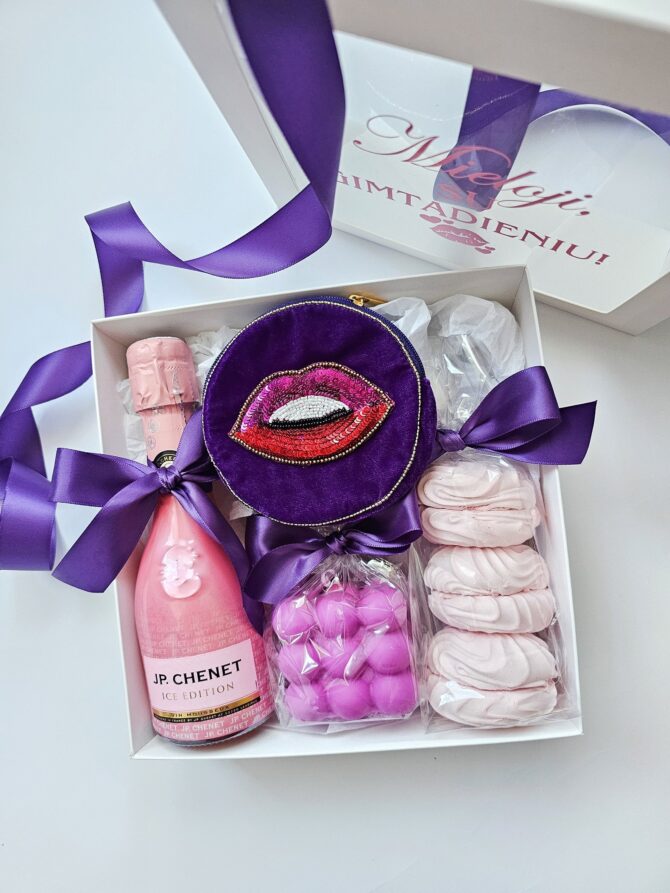 Gift set for her 'Lips'