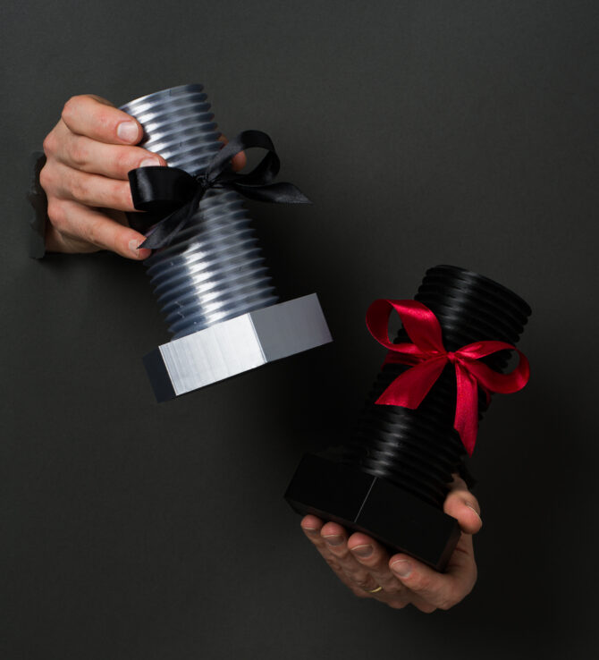 Giant Plastic Screw Gift Box – The Ultimate Gift for Him - SILVER - Image 4