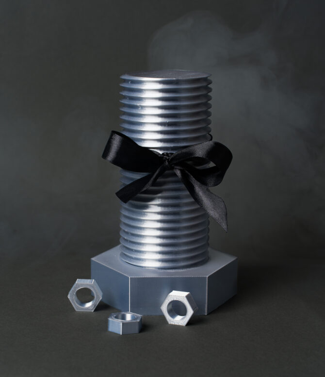 Giant Plastic Screw Gift Box – The Ultimate Gift for Him - SILVER - Image 3