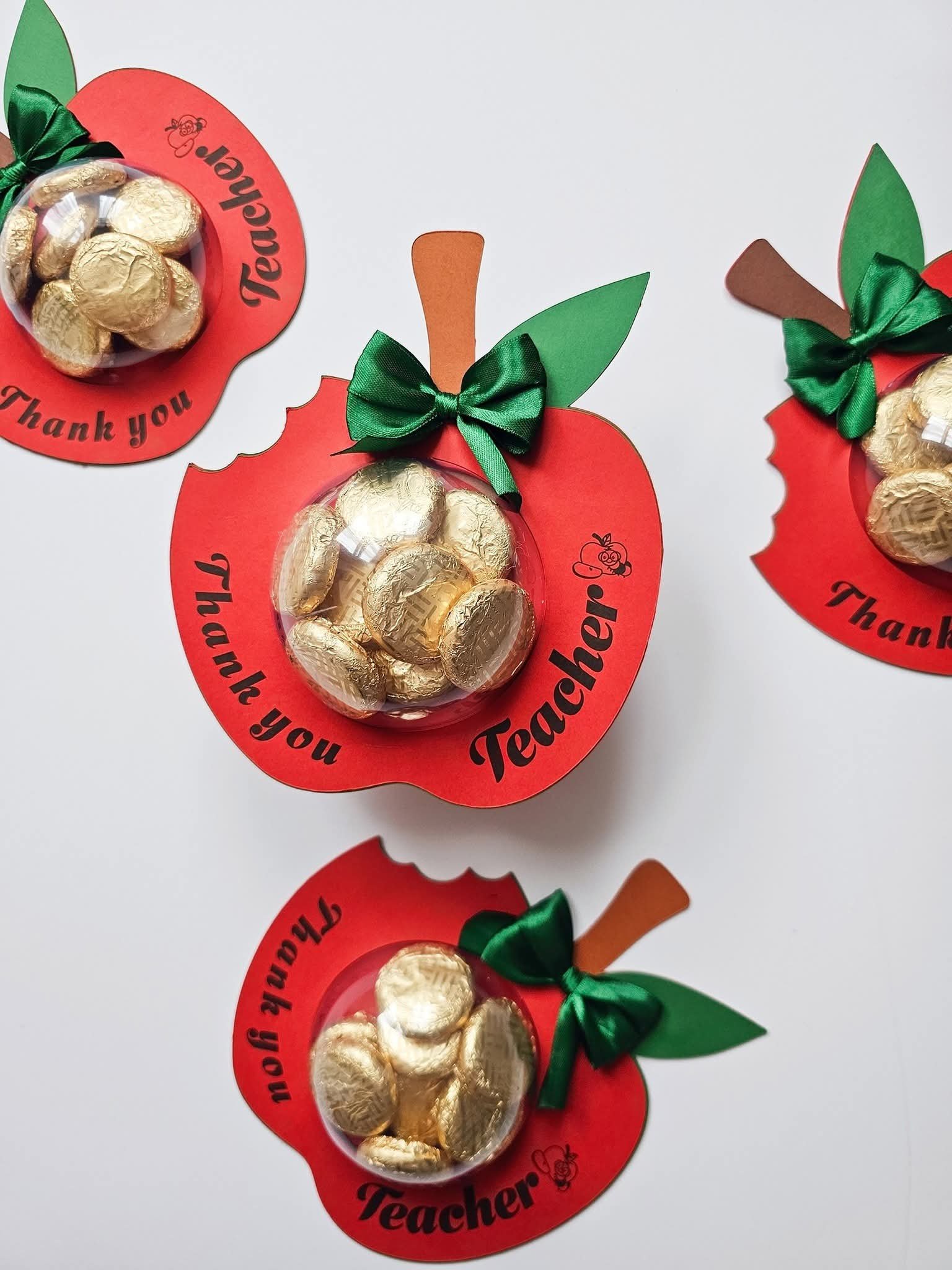 Teacher Appreciation Gift – “Candy Apple” Token with Strawberry Cream Chocolates
