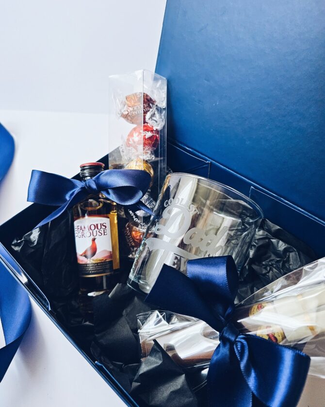 Luxury Cigar & Whisky Gift Box for Dad – Premium Gentleman’s Set - Image 3