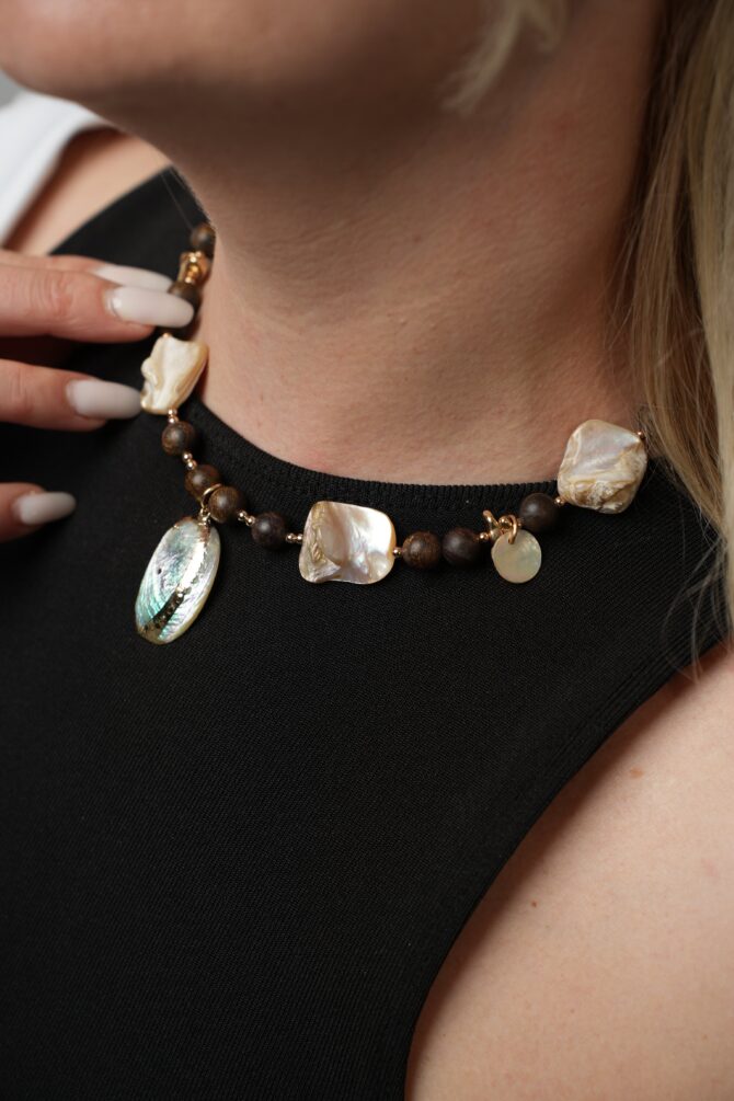 Handmade Shell, Bronzite & Hematite Bead Necklace - Image 3