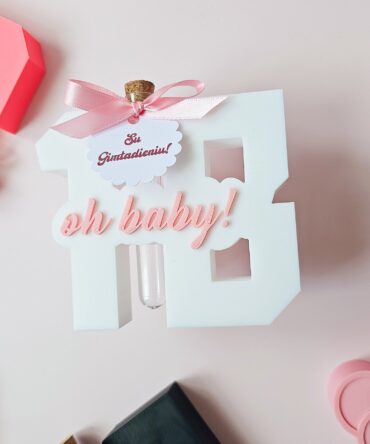 3D Printed “18” with Tube – Cute & Funny Birthday Gift with “Oh Baby!” Text