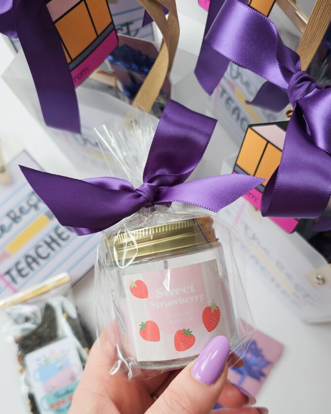 Teacher Appreciation Gift Set – Cinnamon Orange Spice Tea, Candle, Bookmark - Image 3