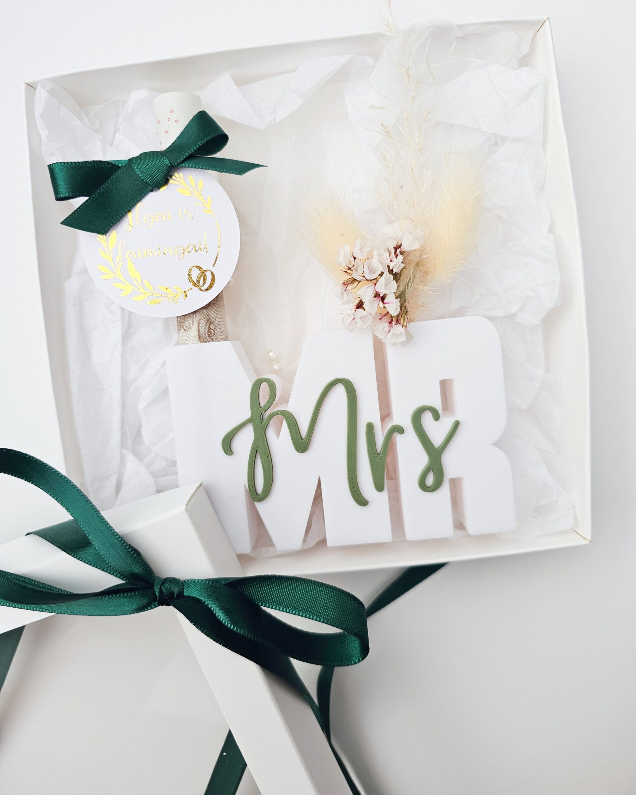 Wedding Money Gift Holder – MR & MRS (WHITE &Green Accent, Boxed ,LT) - Image 2