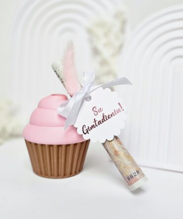 Decorative Cupcake Gift Holder