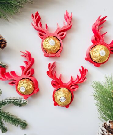 3D Printed Christmas Reindeer Chocolate Holder