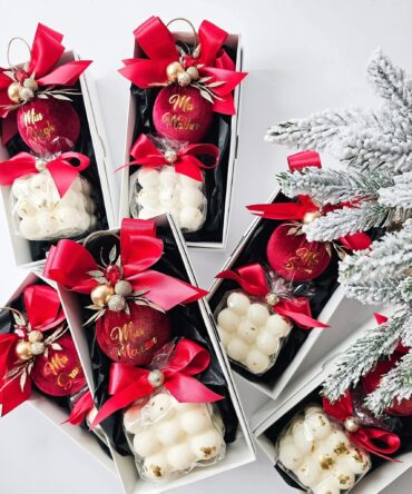 Red & Gold Christmas Ornament & Scented Candle Gift Set