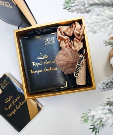 Elegant 2027 Gift Set – FREE Personalisation